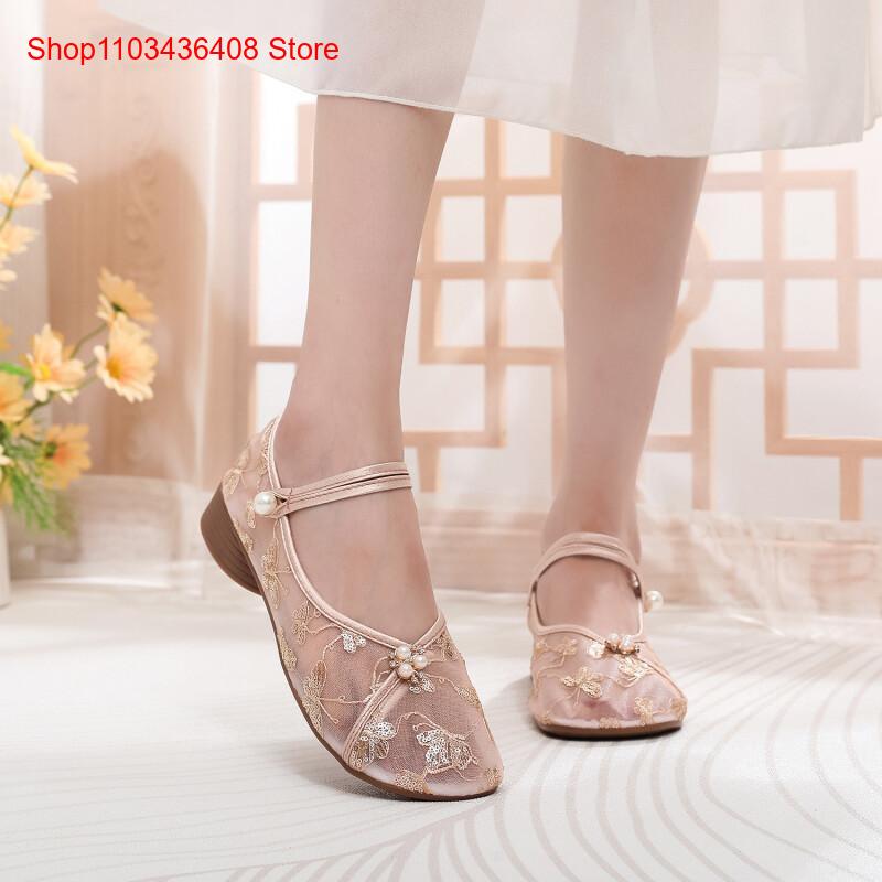 New Mesh Low Heels with Cheong - огляд і ціна Embroidery Canvas
