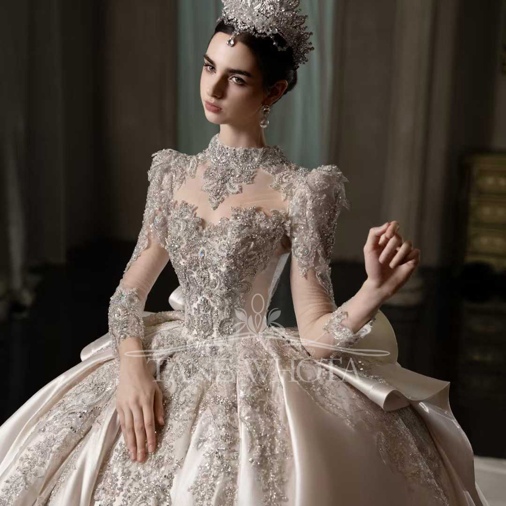 Luxury Rose Pink Sequined Ball - огляд і ціна Embroidery Roses