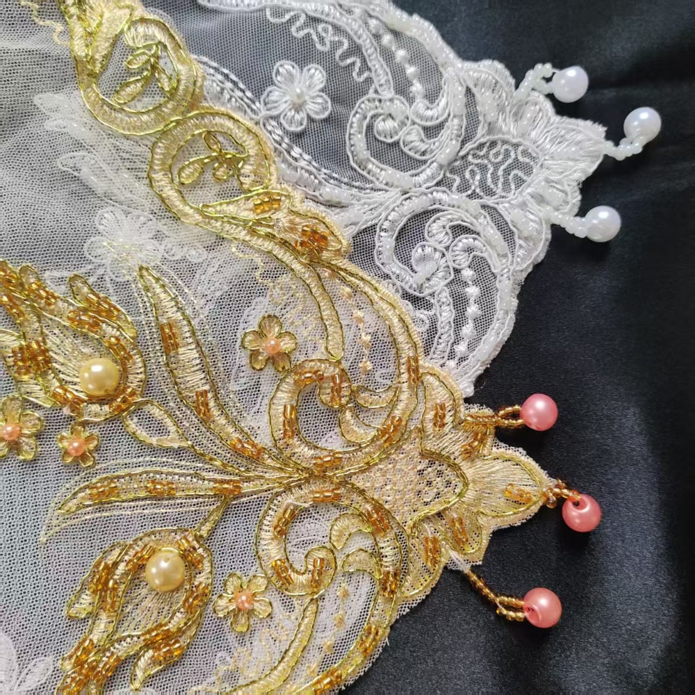Golden Rose Embroidery Placema - огляд і ціна Embroidery Roses