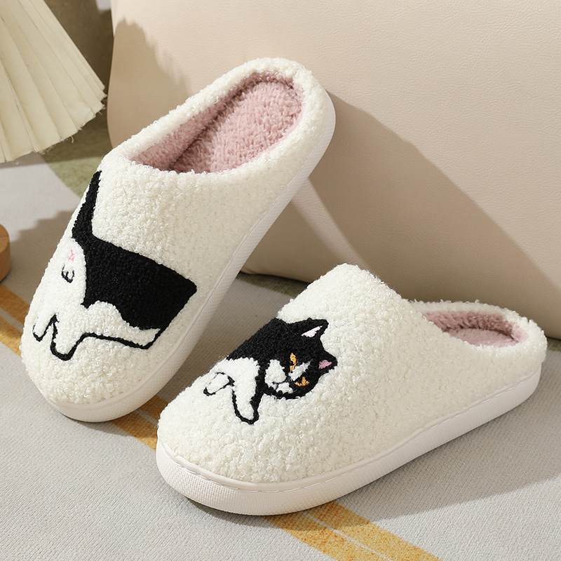Winter Plush Cute Dachshund Em - огляд і ціна Embroidery Room